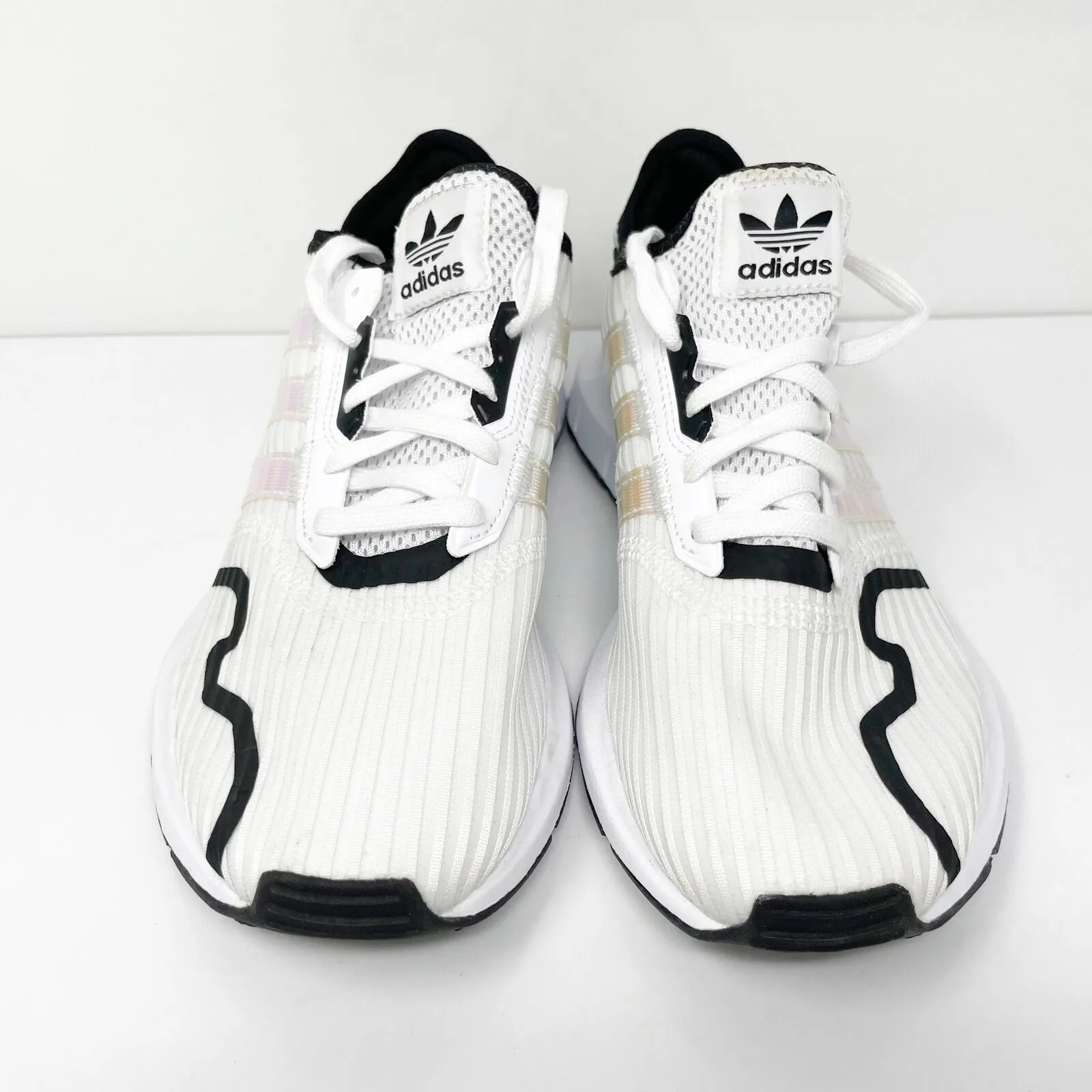 Adidas Boys Swift Run X FY4778 White Running Shoes Sneakers Size 6.5