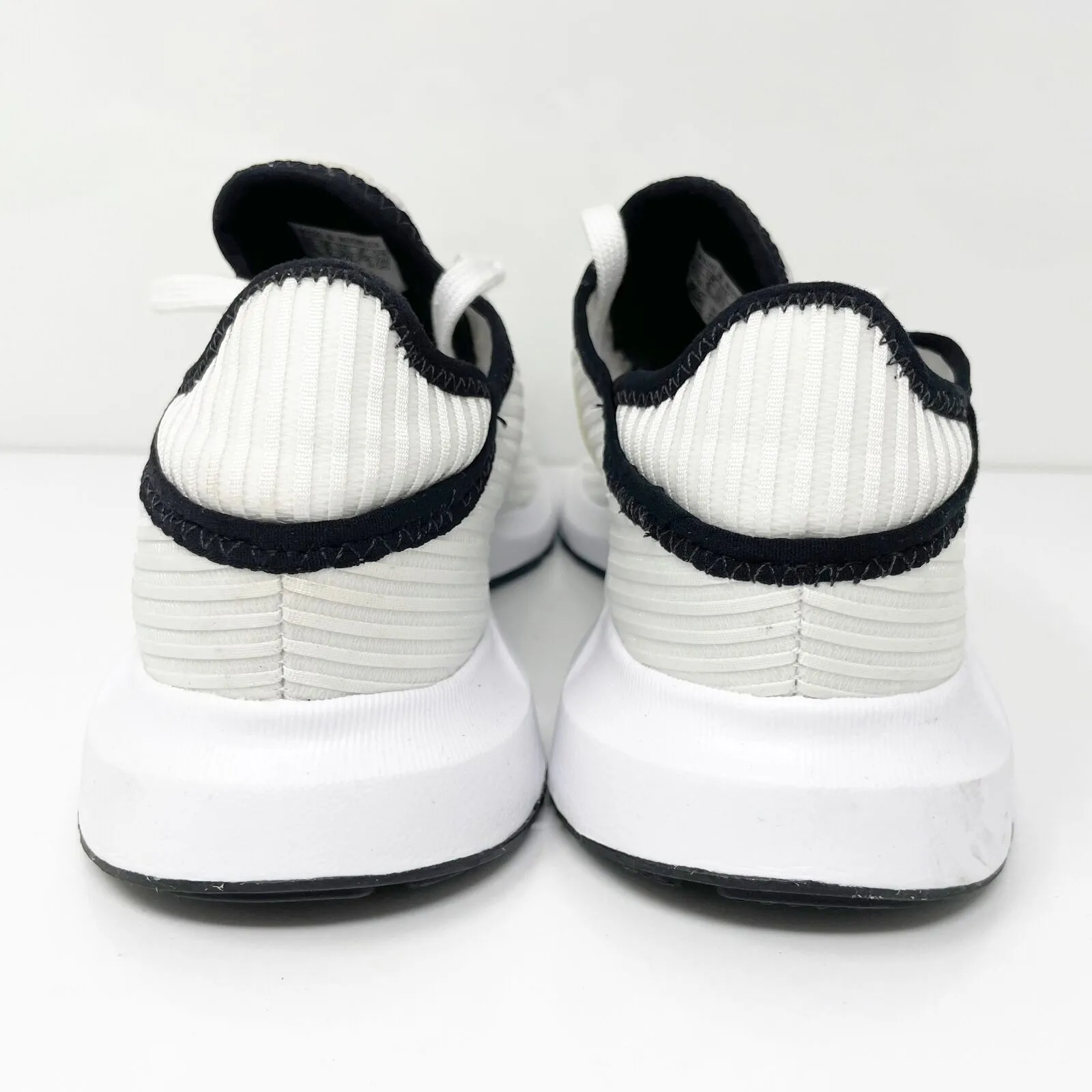 Adidas Boys Swift Run X FY4778 White Running Shoes Sneakers Size 6.5