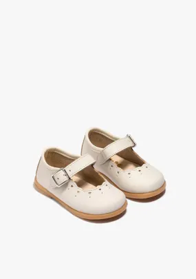 Beige buckle leather mary jane