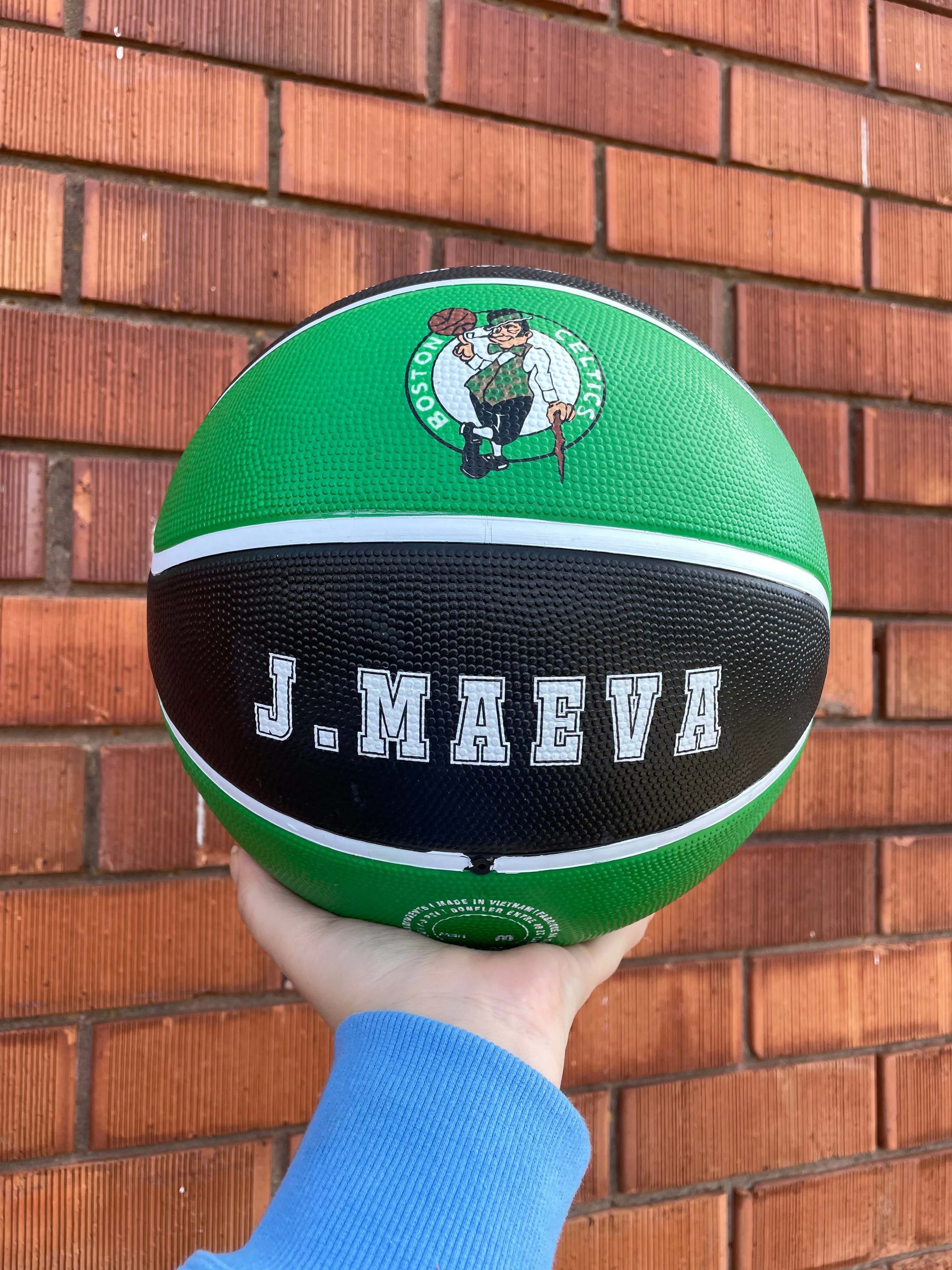Personalised NBA Official Boston Celtics Team Basketball (Size 7)