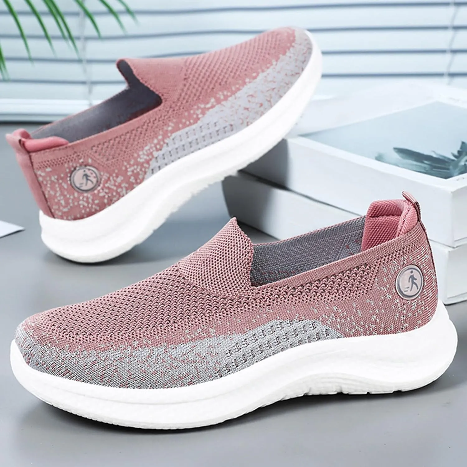 Women's Mesh Sneaker Lac𝐞 Up Breathable Sneaker with Arch Support Casual Lightweight Running Shoes Non Slip Walking Shoes